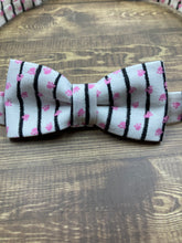 Load image into Gallery viewer, Pinky Paws ~ Elastic Headband Hair Bow