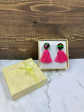 Load image into Gallery viewer, Splash of Colour ~ Earrings
