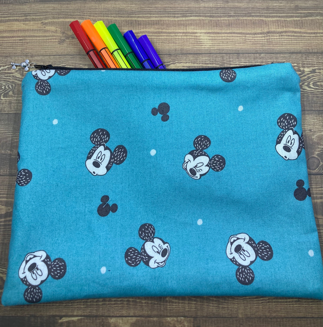 It all started with a Mouse ~ Zipper Bag
