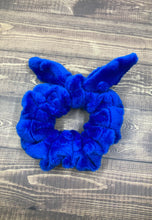 Load image into Gallery viewer, Blue Flue! ~ Tie Scrunchie
